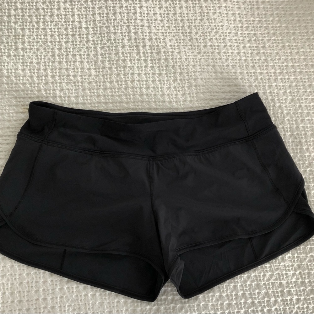 Lulu lemon Speed Up short